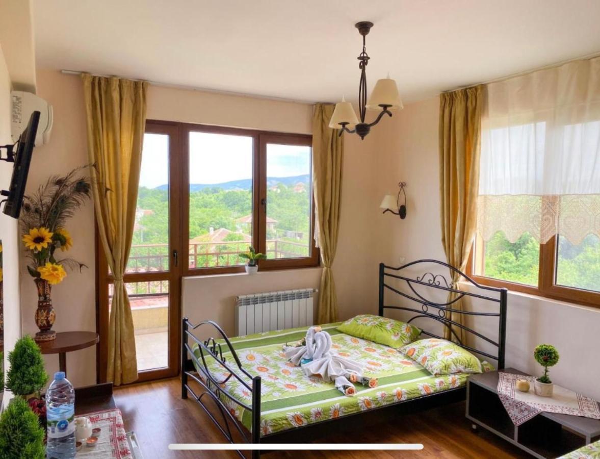 Kyshta Za Gosti Raya Hotel Fazanovo Eksteriør billede